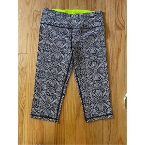 VSX SPORT KNOCKOUT CROP